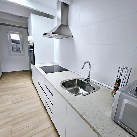 Casa Volcanes A Primera Linea Del Mar Tatil Evi Teguise (Lanzarote)