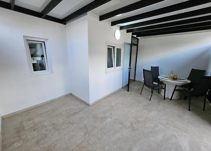 Prázdninový dům Casa Volcanes A Primera Linea Del Mar Teguise (Lanzarote)