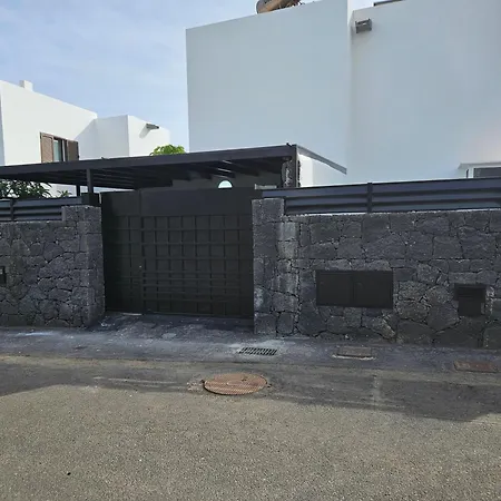 Дом отдыха Casa Volcanes A Primera Linea Del Mar